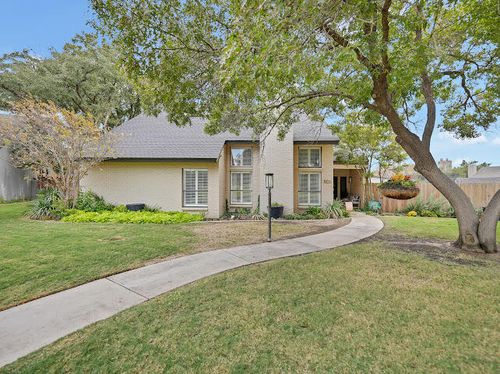 801 Palomino, Midland, TX, 79705-1812 | Card Image