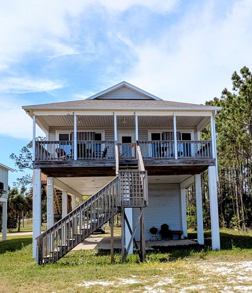 2190 Highway 98 E, Carrabelle, FL, 32322-2319 | Card Image