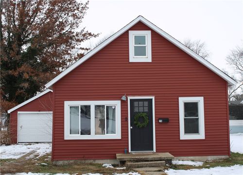 210 W Roney St, Dalton City, IL, 61925-1015 | Card Image