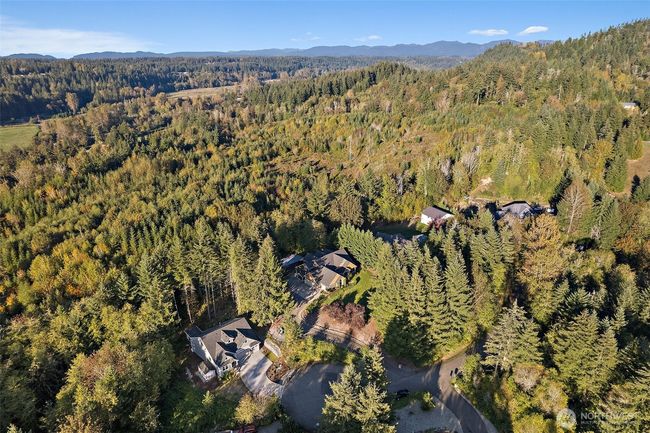 22615 146 Th St E, House other with 4 bedrooms, 4 bathrooms and 3 parking in Orting WA | Image 40