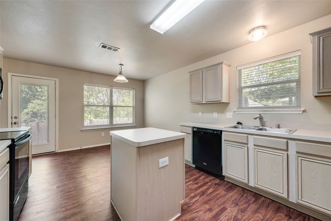 3302 Sewell Dr, House other with 3 bedrooms, 2 bathrooms and null parking in Sachse TX | Image 11