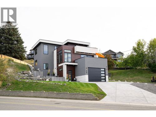 887 Fernie Rd, Kamloops, BC, V2C1B4 | Card Image