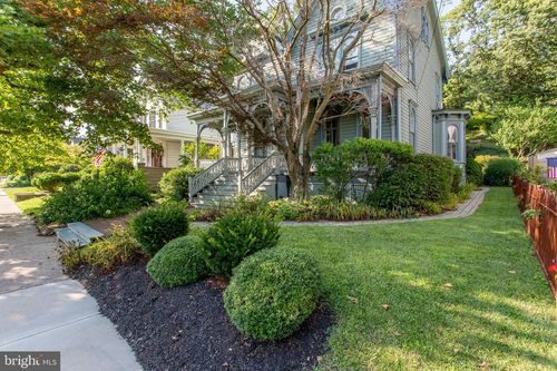 13 S Main St, Stockton, NJ, 08559-2125 | Card Image