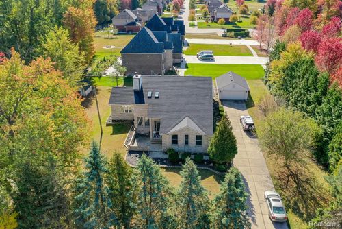 8750 E Pearson, Shelby Twp, MI, 48316-5126 | Card Image