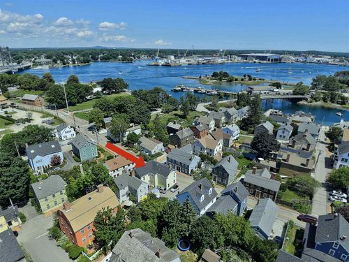 226 Marcy St, Portsmouth, NH, 03801-4644 | Card Image