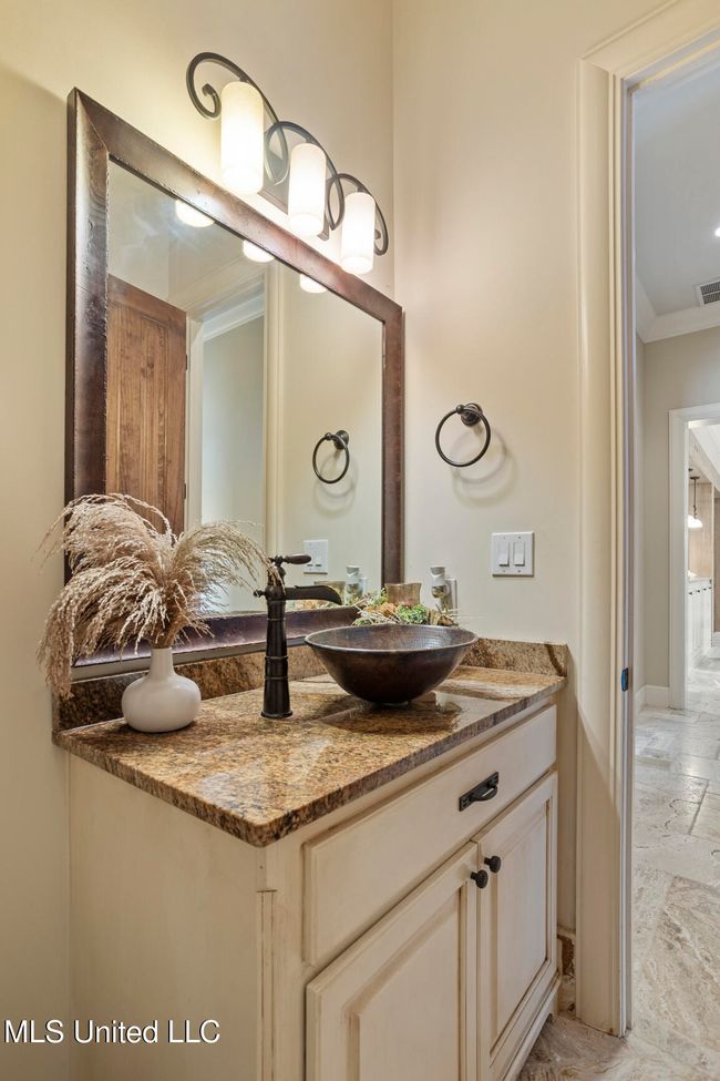 430 Johnstone-39 | Image 31