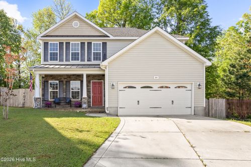305 Bonnie Ct, Sneads Ferry, NC, 28460-6880 | Card Image