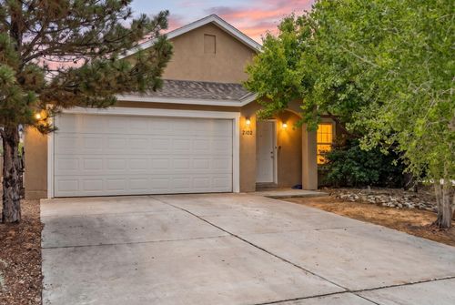 2102 N Ensenada Cir Se, Rio Rancho, NM, 87124-8918 | Card Image