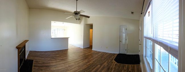 141 Daphne Dr, House other with 3 bedrooms, 2 bathrooms and 2 parking in Hubert NC | Image 4