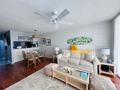 apt-c202-353 S Us Highway 1, Jupiter, FL, 33477-5959 | Card Image