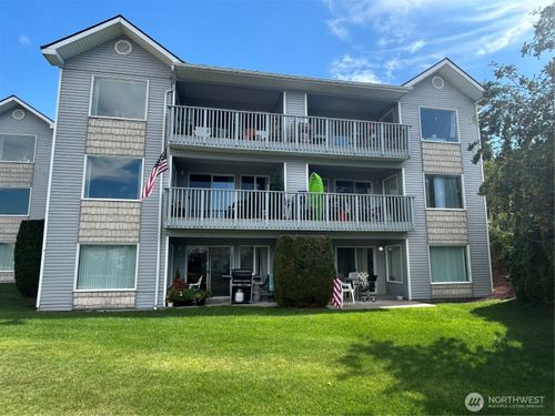 unit-1e-2307 W Woodin Ave, Chelan, WA, 98816-9313 | Card Image