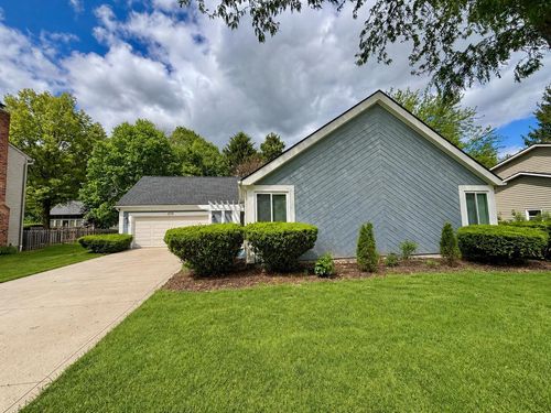 272 Old Spring Ln, Dublin, OH, 43017-1331 | Card Image
