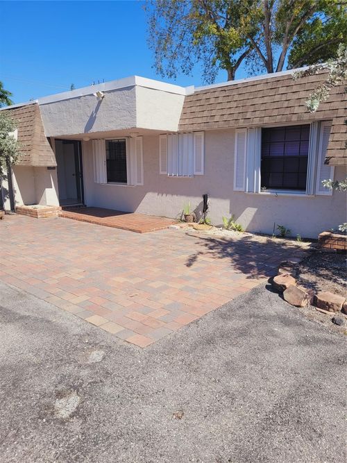 r-770 Ne 38th St, Oakland Park, FL, 33334-2930 | Card Image