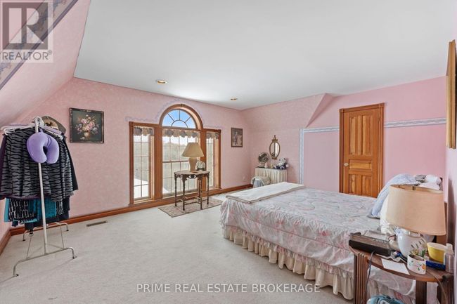 72797 Ravine Dr, House other with 7 bedrooms, 5 bathrooms and 22 parking in Zurich ON | Image 27