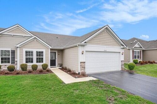 15632 W 102nd Pl, Dyer, IN, 46311-7768 | Card Image