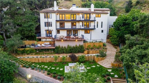 3636 Camino De La Cumbre, Sherman Oaks, CA, 91423-4500 | Card Image