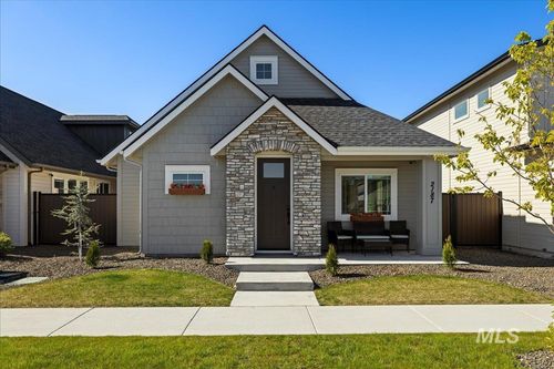 2187 E Hidcote St, Meridian, ID, 83642-8697 | Card Image