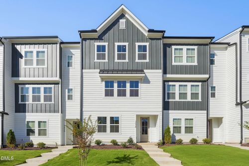 1050 Zelkova Ln, Chapel Hill, NC, 27517-4119 | Card Image