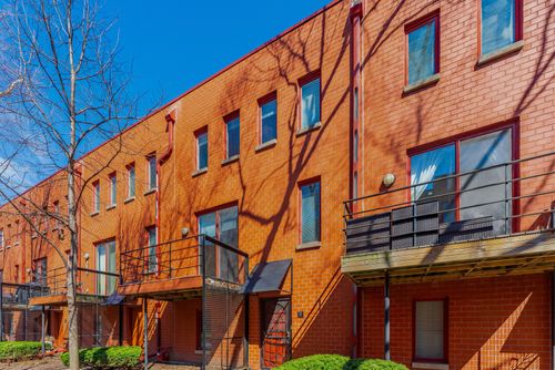 unit-c-1200 S Federal St, CHICAGO, IL, 60605-2746 | Card Image