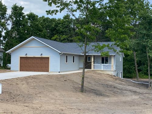 915 Apple Ridge Ct, Allegan, MI, 49010-9629 | Card Image