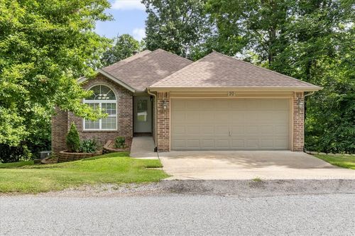 20 Westmorland Dr, Bella Vista, AR, 72714-1823 | Card Image
