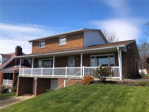 321 Rosemont Ave, Steubenville, OH, 43952-3533 | Card Image