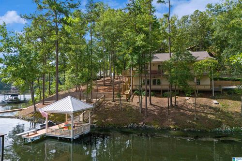 373 Pineywoods Dr, Wedowee, AL, 36278-4225 | Card Image