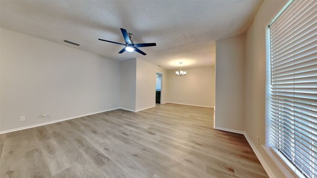 1613 Chesterfield Dr, House other with 3 bedrooms, 2 bathrooms and null parking in Carrollton TX | Image 7