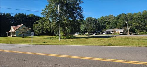 2493 Old Hwy 21, State Road, NC, 28676-9270 | Card Image