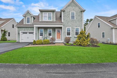 26 Fairway Dr, Kingston, MA, 02364-2301 | Card Image