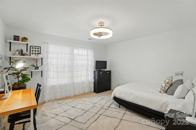 21300 Crown Lake Dr, House other with 4 bedrooms, 3 bathrooms and null parking in Cornelius NC | Image 33