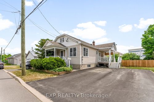 255 Arnprior Ave, Renfrew, ON, K7V3A3 | Card Image