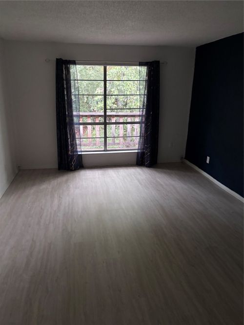 706-6004 Westridge Ln, Fort Worth, TX, 76116-8431 | Card Image