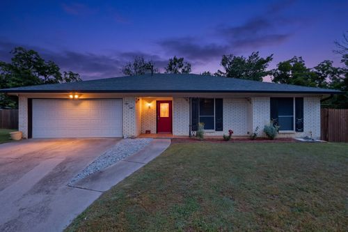 908 Hillside Ct, Bedford, TX, 76022-7243 | Card Image