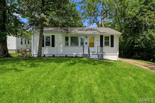 9201 Guthrie Ave, Saint Louis, MO, 63134-3611 | Card Image