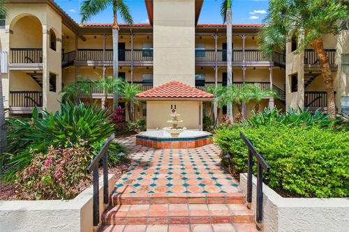 1136-2400 Feather Sound Dr, CLEARWATER, FL, 33762-8025 | Card Image