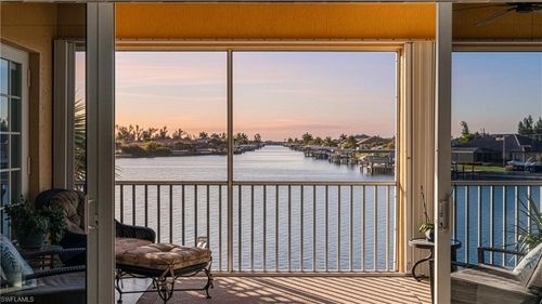 104-214 Shadroe Cove Cir, CAPE CORAL, FL, 33991-1061 | Card Image