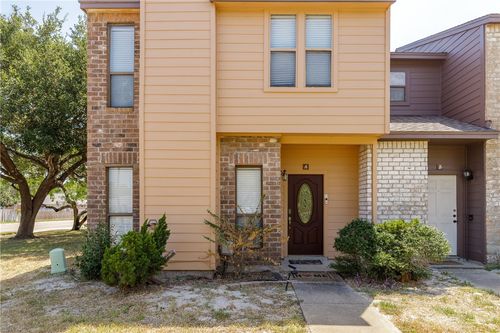 a-2809 Saint Joseph St, Corpus Christi, TX, 78418-5722 | Card Image