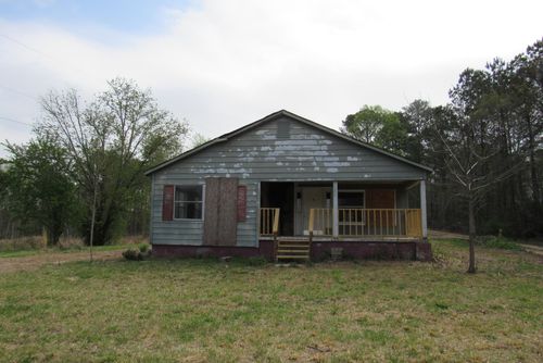 37 Pounders Ln, Spruce Pine, AL, 35585-3232 | Card Image