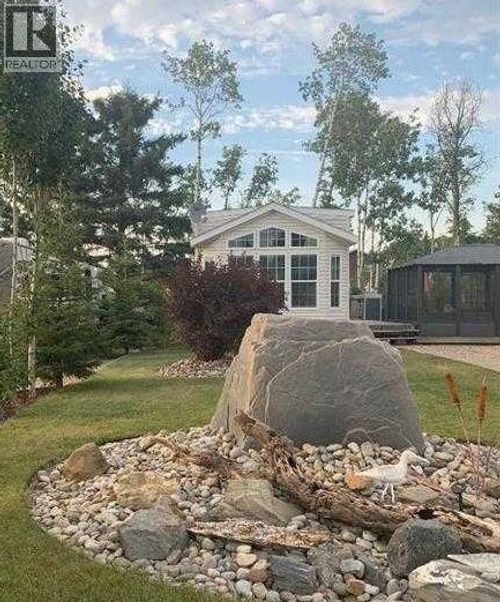 907 Birch Street, Lac Des Iles, SK, S0M1A0 | Card Image