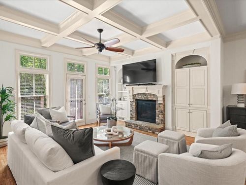 3043 Stone Gate Dr Ne, Atlanta, GA, 30324-6029 | Card Image