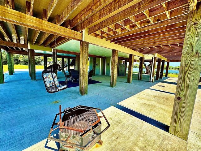 7165 Backridge Rd, House other with 6 bedrooms, 7 bathrooms and 2 parking in Sabine Pass TX | Image 6
