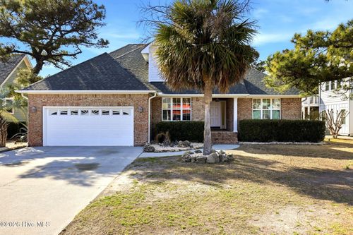 717 Settlers Lane, Kure Beach, NC, 28449 | Card Image