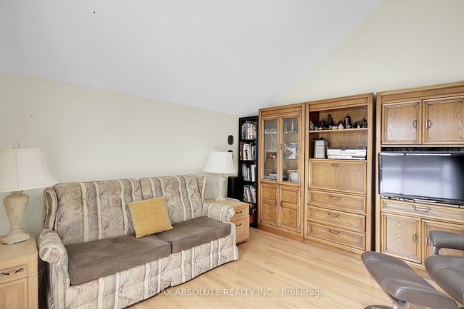 13 Melville Dr, House other with 4 bedrooms, 3 bathrooms and 4 parking in Nepean ON | Image 22