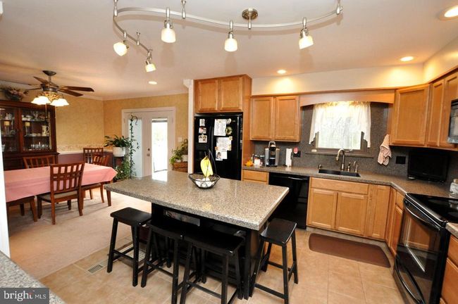 145 Sooy Place Rd, House other with 3 bedrooms, 3 bathrooms and null parking in Tabernacle NJ | Image 11