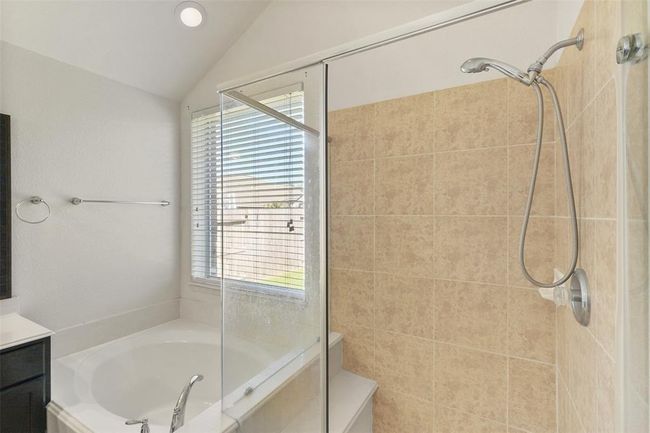 17414 Sandalisle Ln, House other with 3 bedrooms, 2 bathrooms and 2 parking in Richmond TX | Image 17