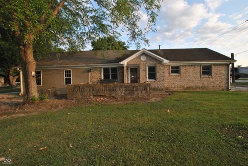1235 Indianapolis Rd, Mooresville, IN, 46158-1161 | Card Image
