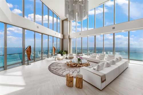 00-18975 Collins Ave, Sunny Isles Beach, FL, 33160-2300 | Card Image