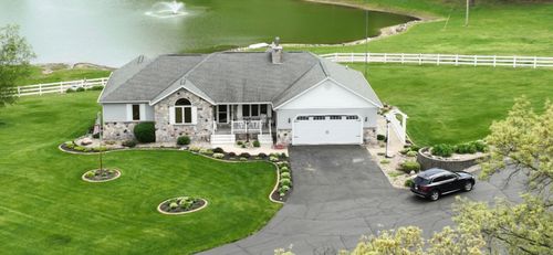 65650 Dailey Rd, Edwardsburg, MI, 49112-9640 | Card Image