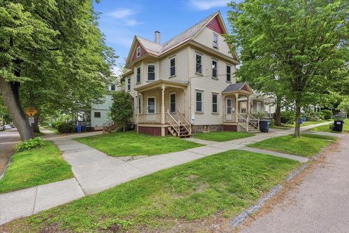 80-78-80 Loomis St, Burlington, VT, 05401-8526 | Card Image
